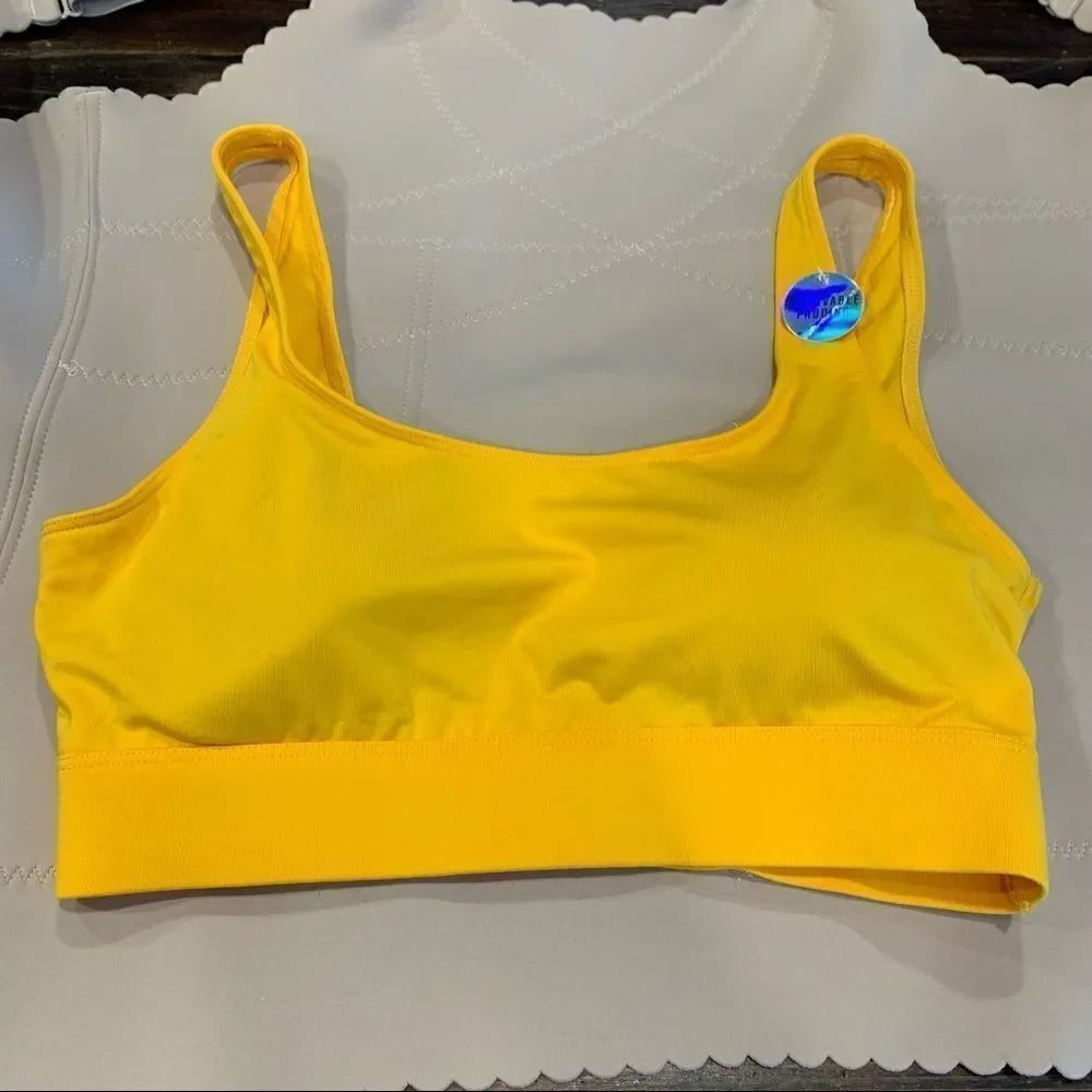 Victoria Secret PINK Sports Bra Size Small Golden Yellow Ultimate Wireless